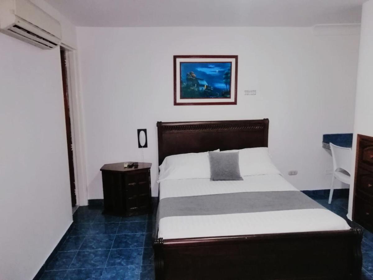 Hotel Cali Ngoại thất bức ảnh