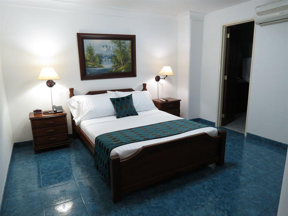 Hotel Cali Ngoại thất bức ảnh