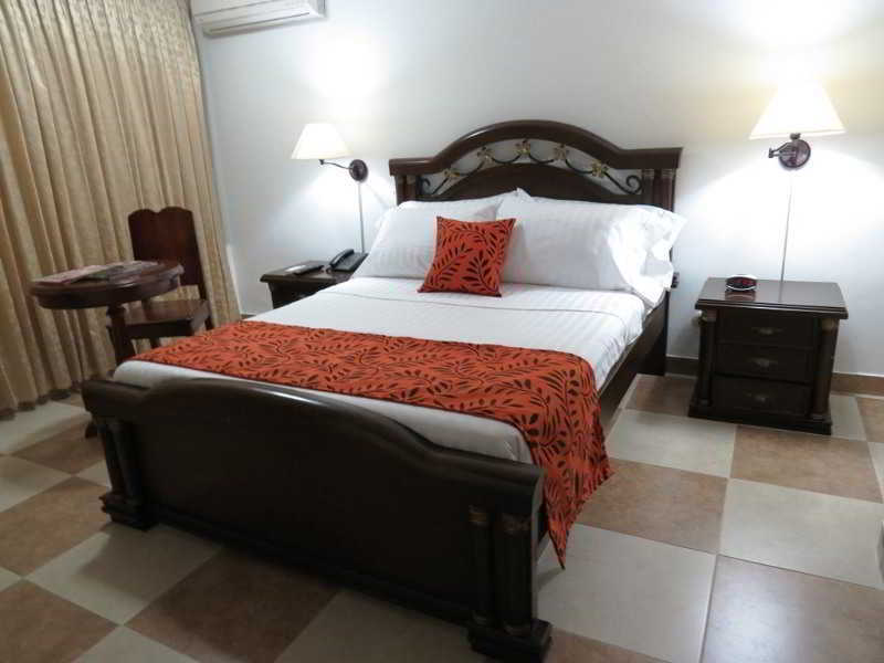 Hotel Cali Ngoại thất bức ảnh