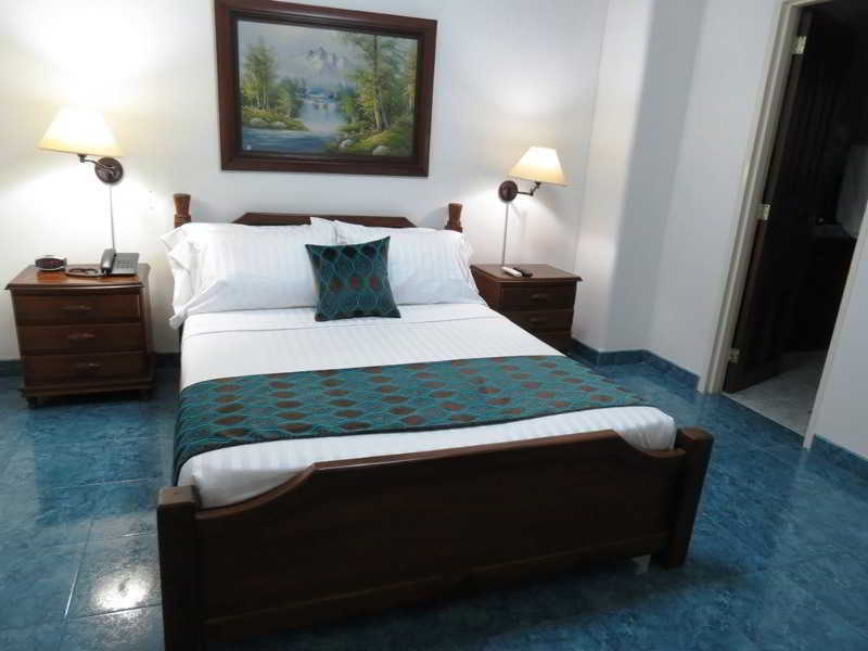 Hotel Cali Ngoại thất bức ảnh